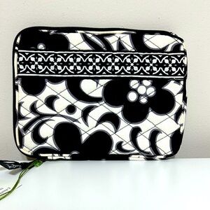 Vera Bradley E-reader holder‎